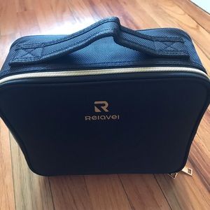 Relavel Makeup holder & makeup brushes